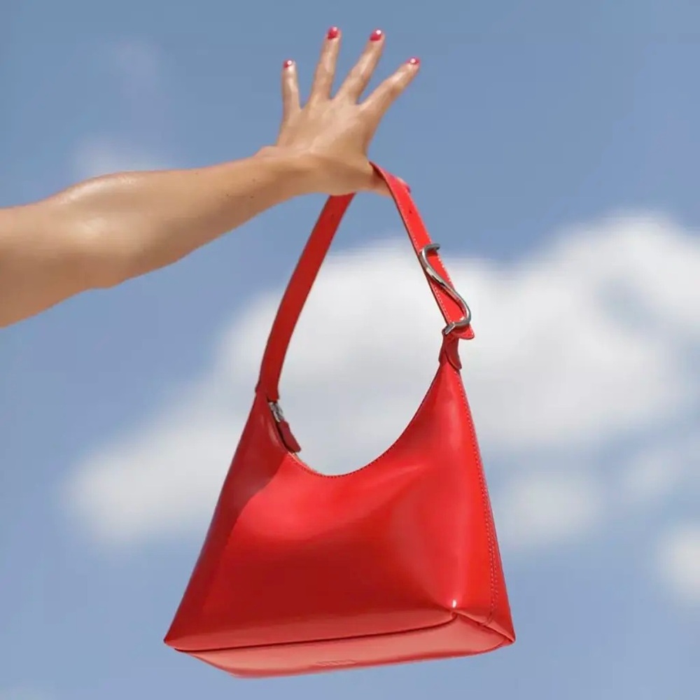 STAUD Scotty Bag in Tomato - Picture 2 of 3